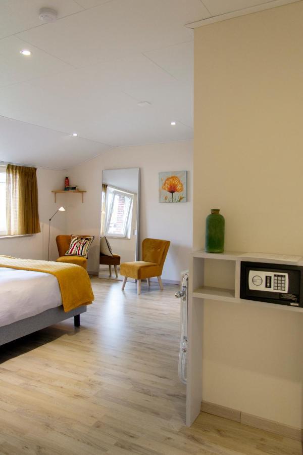 Bed and Breakfast Op D'N Stolberg Weert Exterior foto
